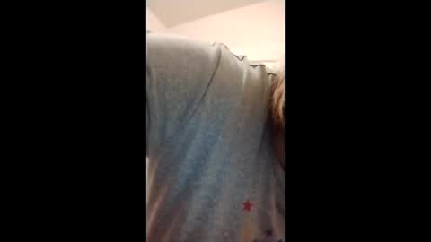 Snapshot of betsygore78 chatting on 02-19-26, 03:35 betsygore78 online show from 02-19-26, 03:35