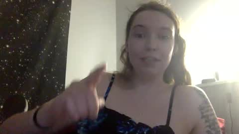 Snapshot of betterwhenitsrough69 chatting on 02-16-26, 04:41 betterwhenitsrough69 online show from 02-16-26, 04:41