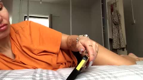 betty199175798 online show from 12-16-25, 12:32