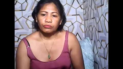 betty_83 online show from 06-06-26, 11:59