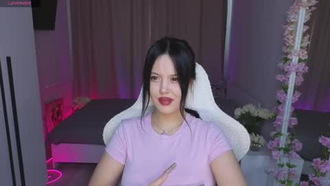 Betty online show from 10-06-25, 01:52