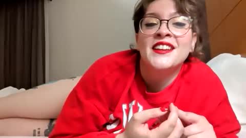 Snapshot of bettycake666 chatting on 05-15-26, 01:12 Betty Cake online show from 05-15-26, 01:12