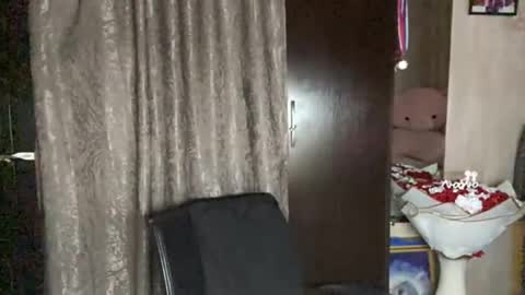 Sophie online show from 04-05-26, 12:13