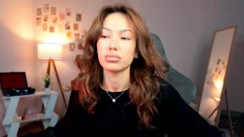 Lilly online show from 03-17-26, 01:03