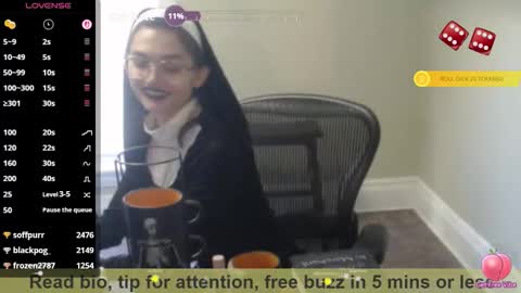 Bex Black online show from 10-31-25, 03:46