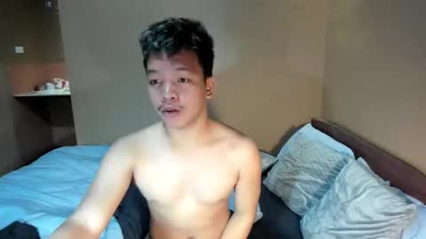 Snapshot of bexyourxman chatting on 06-01-26, 03:47 Adrian online show from 06-01-26, 03:47