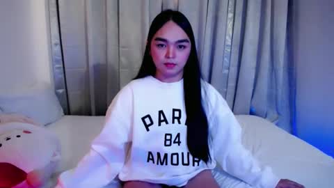 Snapshot of bhabytrans69 chatting on 12-28-24, 06:06 BHABY 3 online show from 12-28-24, 06:06