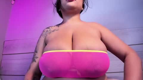 Snapshot of bhiankha_new chatting on 03-10-25, 08:12 bhiankha_new online show from 03-10-25, 08:12