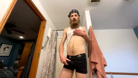 Snapshot of bhoff666 chatting on 05-15-26, 01:34 bhoff666 online show from 05-15-26, 01:34