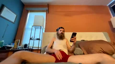 Snapshot of bhoff666 chatting on 05-17-26, 01:36 bhoff666 online show from 05-17-26, 01:36