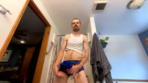 Snapshot of bhoff666 chatting on 07-11-26, 01:41 bhoff666 online show from 07-11-26, 01:41