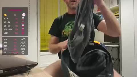 Snapshot of bi_french69 chatting on 02-05-26, 05:50 My name is David and if you like public exhibitions you wont be disappointed with me LoL - My favorite vibes is 44 online show from 02-05-26, 05:50