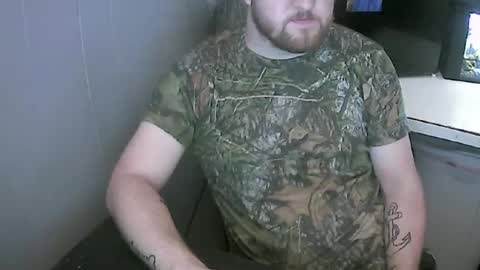 Snapshot of bi_guy_1993 chatting on 04-26-26, 11:35 bi_guy_1993 online show from 04-26-26, 11:35