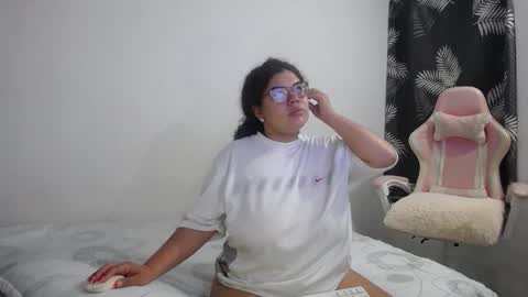 Bianca Tuesday to Sunday from 2am to 6am UTC-5 online show from 02-10-26, 09:02