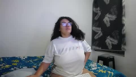 Snapshot of bianca_boobs chatting on 06-14-26, 09:44 Bianca Tuesday to Sunday from 2am to 6am UTC-5 online show from 06-14-26, 09:44