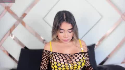      online show from 10-11-25, 11:42