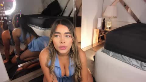      online show from 10-15-25, 11:32
