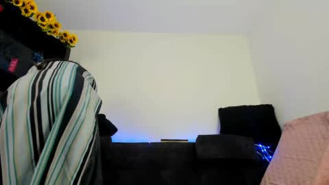 Snapshot of biancamirage1 chatting on 05-20-26, 12:44 Bianca Mirage online show from 05-20-26, 12:44