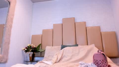 Bianca online show from 03-15-26, 02:45