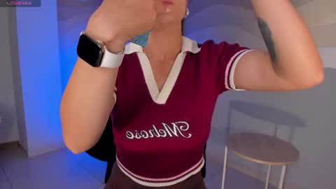 Snapshot of biancapierce_ chatting on 07-07-26, 11:14 Bianca Pierce online show from 07-07-26, 11:14