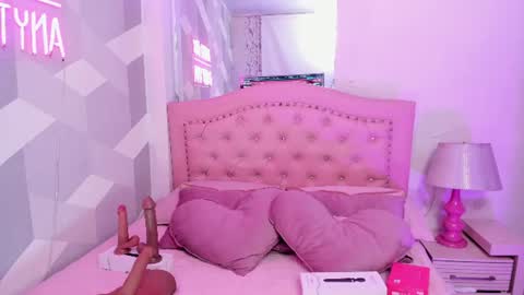 Snapshot of biancashermann chatting on 06-16-26, 05:48 Bianca online show from 06-16-26, 05:48