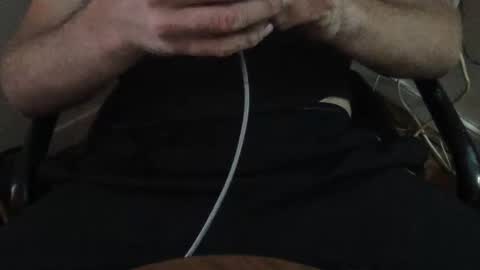 Snapshot of bibisecret chatting on 06-11-26, 10:35 bibisecret online show from 06-11-26, 10:35