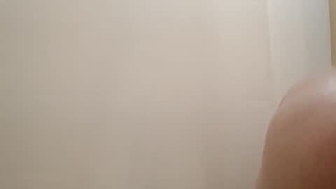 Snapshot of bibottom68942 chatting on 11-18-25, 02:17 bibottom68942 online show from 11-18-25, 02:17