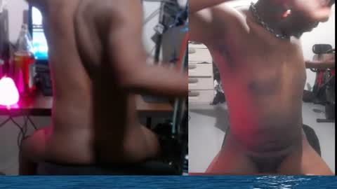 Snapshot of bicepsandfrot chatting on 07-20-26, 10:39 BicepsandFrot online show from 07-20-26, 10:39