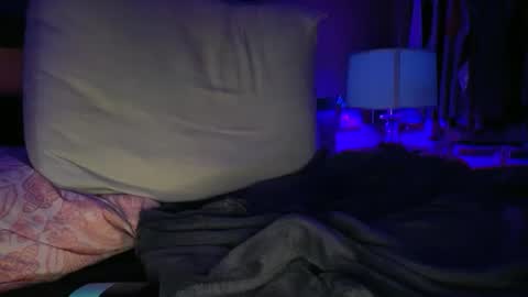 bidaddy83 online show from 12-18-25, 09:59