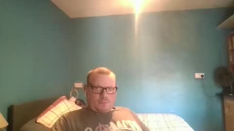 bigdan1986 online show from 11-09-25, 01:20