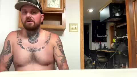 Snapshot of big1one1218 chatting on 10-12-25, 08:46 big1one1218 online show from 10-12-25, 08:46