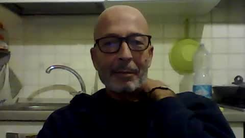 Snapshot of big23italy chatting on 09-26-25, 07:40 big23italy online show from 09-26-25, 07:40