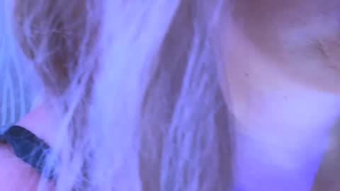 Eva online show from 02-17-25, 06:31