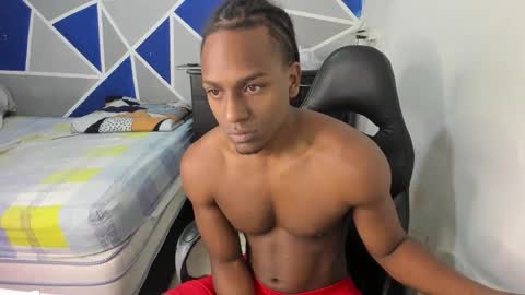 big_black11 online show from 01-06-26, 09:35