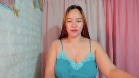Snapshot of big_buttasian chatting on 06-21-26, 10:45 Grace - online show from 06-21-26, 10:45