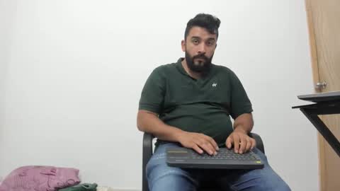 Tommy online show from 11-13-25, 10:41