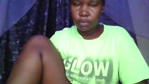 big_diva online show from 10-22-25, 03:07