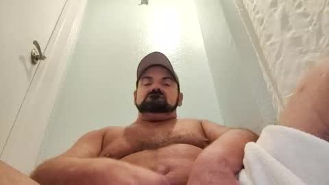 Snapshot of big_thick_bearded_daddy chatting on 10-30-25, 02:46 big_thick_bearded_daddy online show from 10-30-25, 02:46