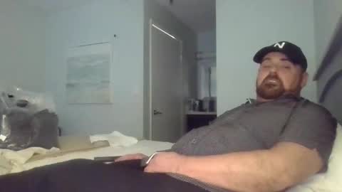 Snapshot of big_thick_bearded_daddy chatting on 01-11-26, 06:35 big_thick_bearded_daddy online show from 01-11-26, 06:35