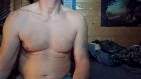 Snapshot of bigandtall1976 chatting on 10-15-25, 08:58 bigandtall1976 online show from 10-15-25, 08:58