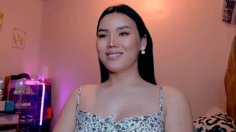 Snapshot of bigassslutdoll chatting on 01-20-25, 01:53 Mia online show from 01-20-25, 01:53