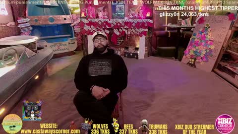 Snapshot of bigbananamilfshake chatting on 12-30-24, 04:20 Mya and Angelo online show from 12-30-24, 04:20