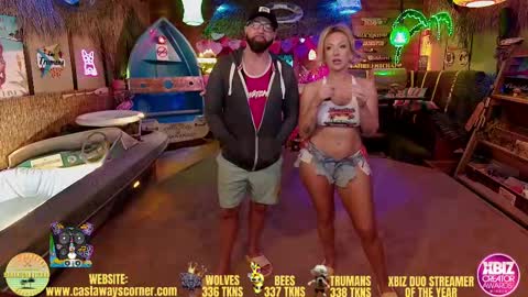 Snapshot of bigbananamilfshake chatting on 02-16-25, 04:42 Mya and Angelo online show from 02-16-25, 04:42