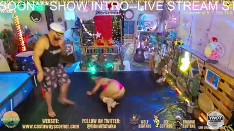 Snapshot of bigbananamilfshake chatting on 03-09-25, 04:49 Mya and Angelo online show from 03-09-25, 04:49