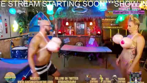 Snapshot of bigbananamilfshake chatting on 10-20-25, 04:35 Mya and Angelo online show from 10-20-25, 04:35