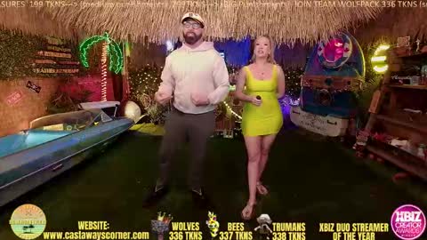 Snapshot of bigbananamilfshake chatting on 01-13-26, 05:13 Mya and Angelo online show from 01-13-26, 05:13