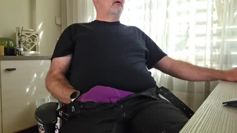 Snapshot of bigbibear88 chatting on 04-29-26, 09:24 bigbibear88 online show from 04-29-26, 09:24