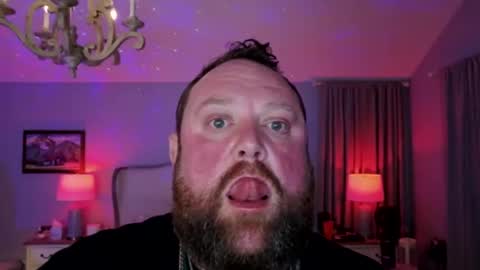 Snapshot of bigboi1o11 chatting on 02-20-26, 09:43 Bigboi1o11 online show from 02-20-26, 09:43