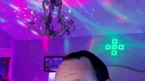 Snapshot of bigboi1o11 chatting on 05-25-26, 06:30 Bigboi1o11 online show from 05-25-26, 06:30