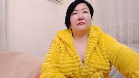 Kira online show from 11-11-25, 01:22